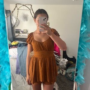 Altard State orangey brown romper super cute never worn with Tags.